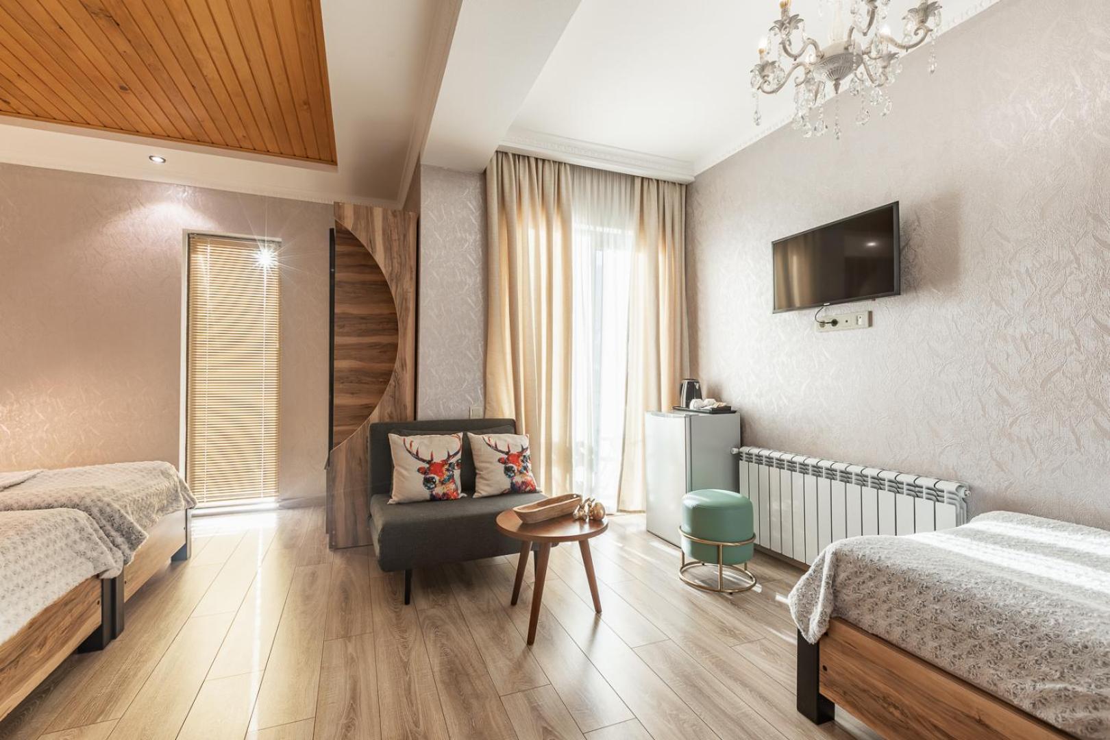 Hotel Gold Tower Местия Стая снимка